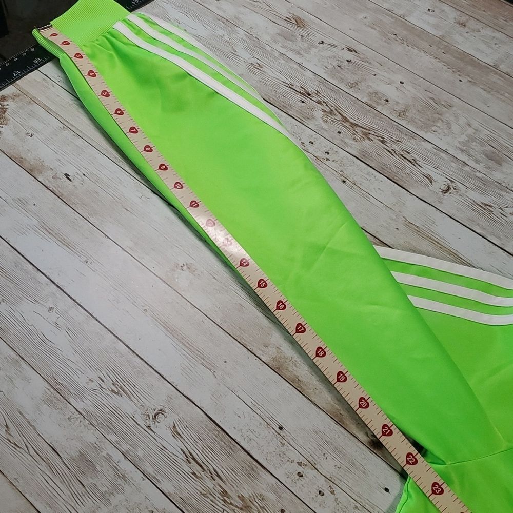 Adidas x Pharrell Williams Neon Green Bomber Track Top‎ Jacket Size Medium - Picture 13 of 13